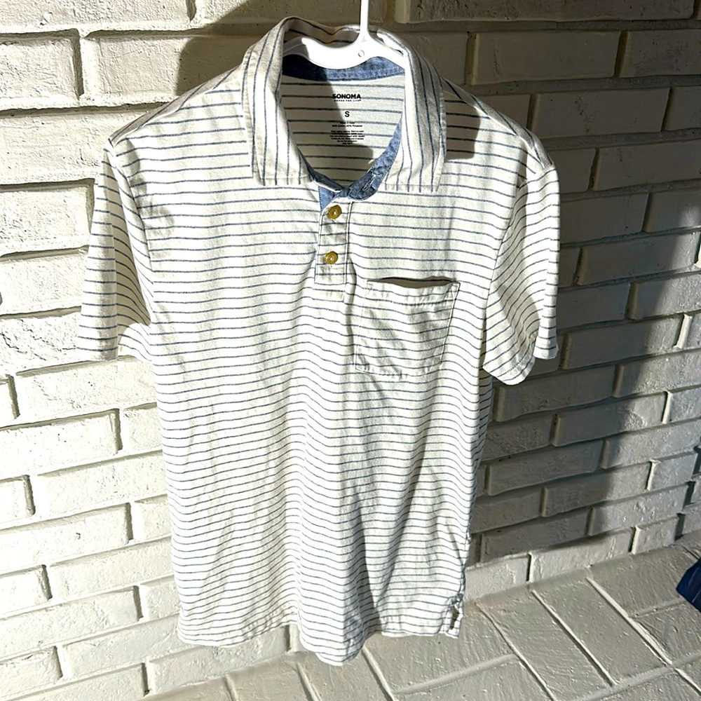 Sonoma short sleeve boys shirt. Size small